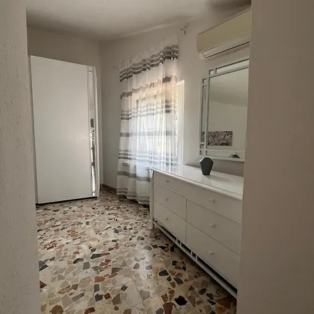بيت للعطل La Casetta In Campagna Enas